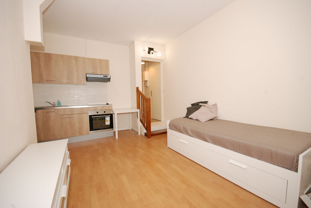 Appartement CHEVRY COSSIGNY (77173) 1 pi&egrave;ce 23.00 m&sup2;