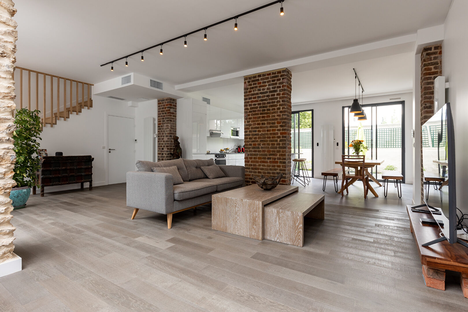 Maison FONTENAY SOUS BOIS (94120) 6 pi&egrave;ces 206.00 m&sup2;