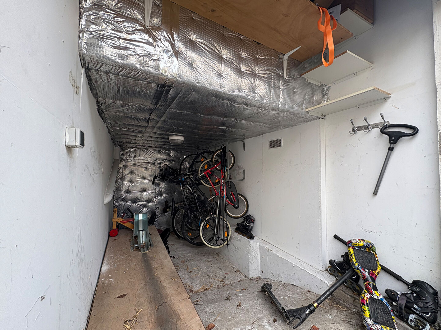 Parking / box FONTENAY SOUS BOIS (94120) 1 pièce 8.00 m²