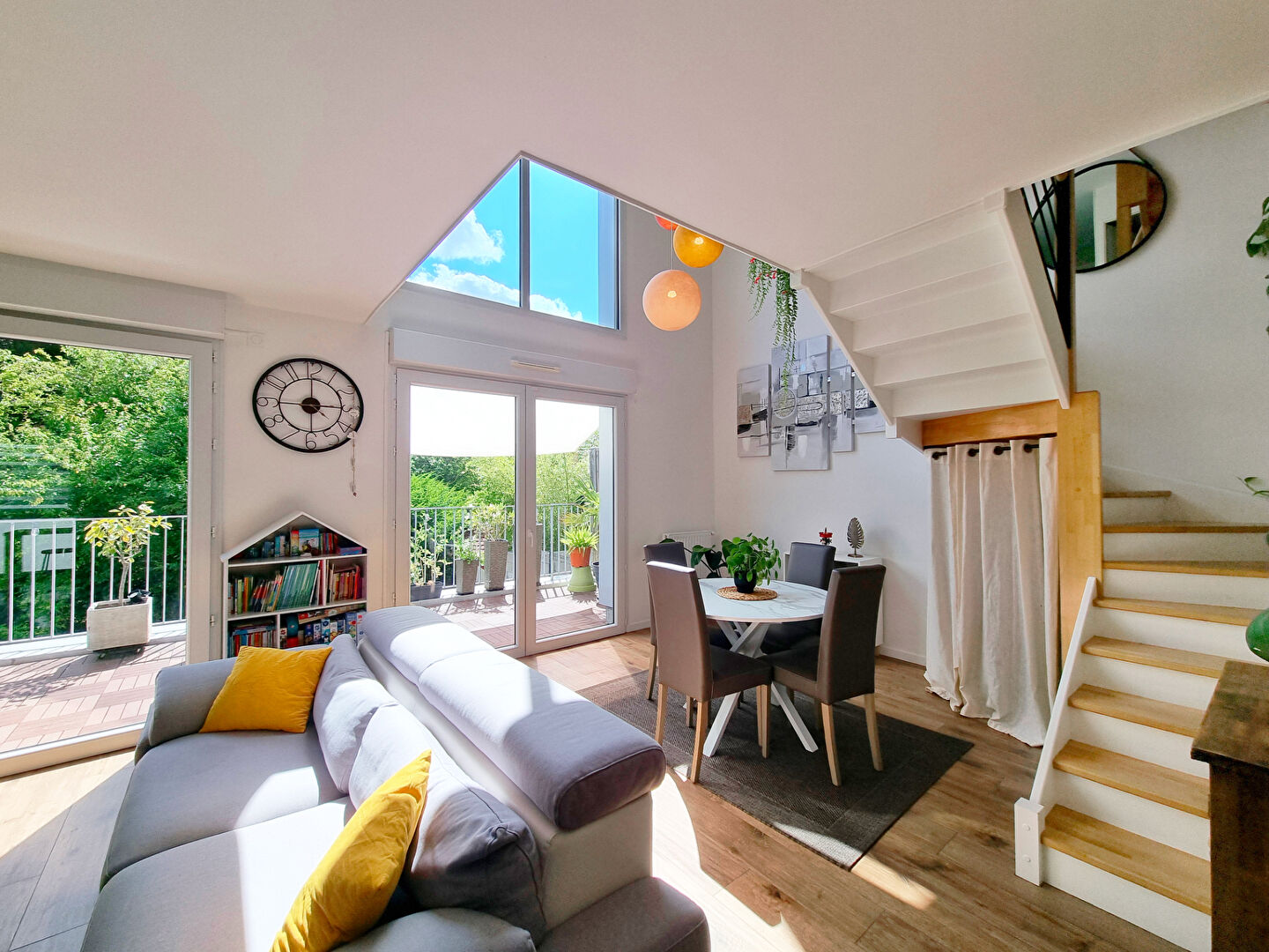 Appartement FONTENAY SOUS BOIS (94120) 4 pièces 84.00 m²