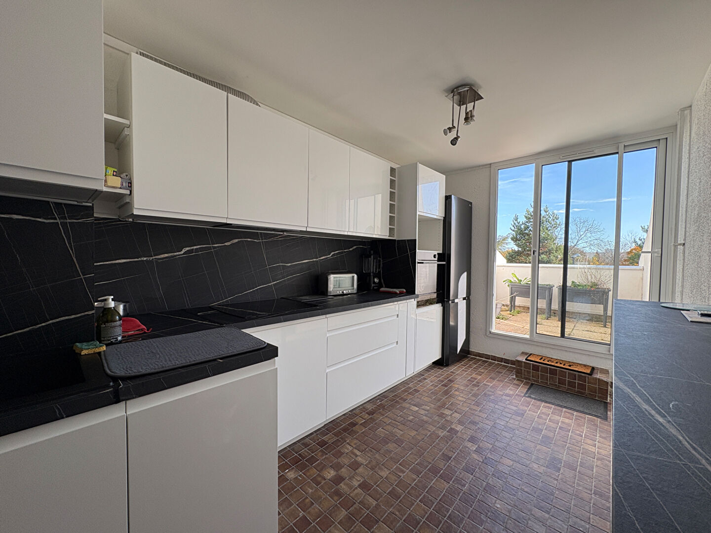 Appartement FONTENAY SOUS BOIS (94120) 4 pièces 96.00 m²