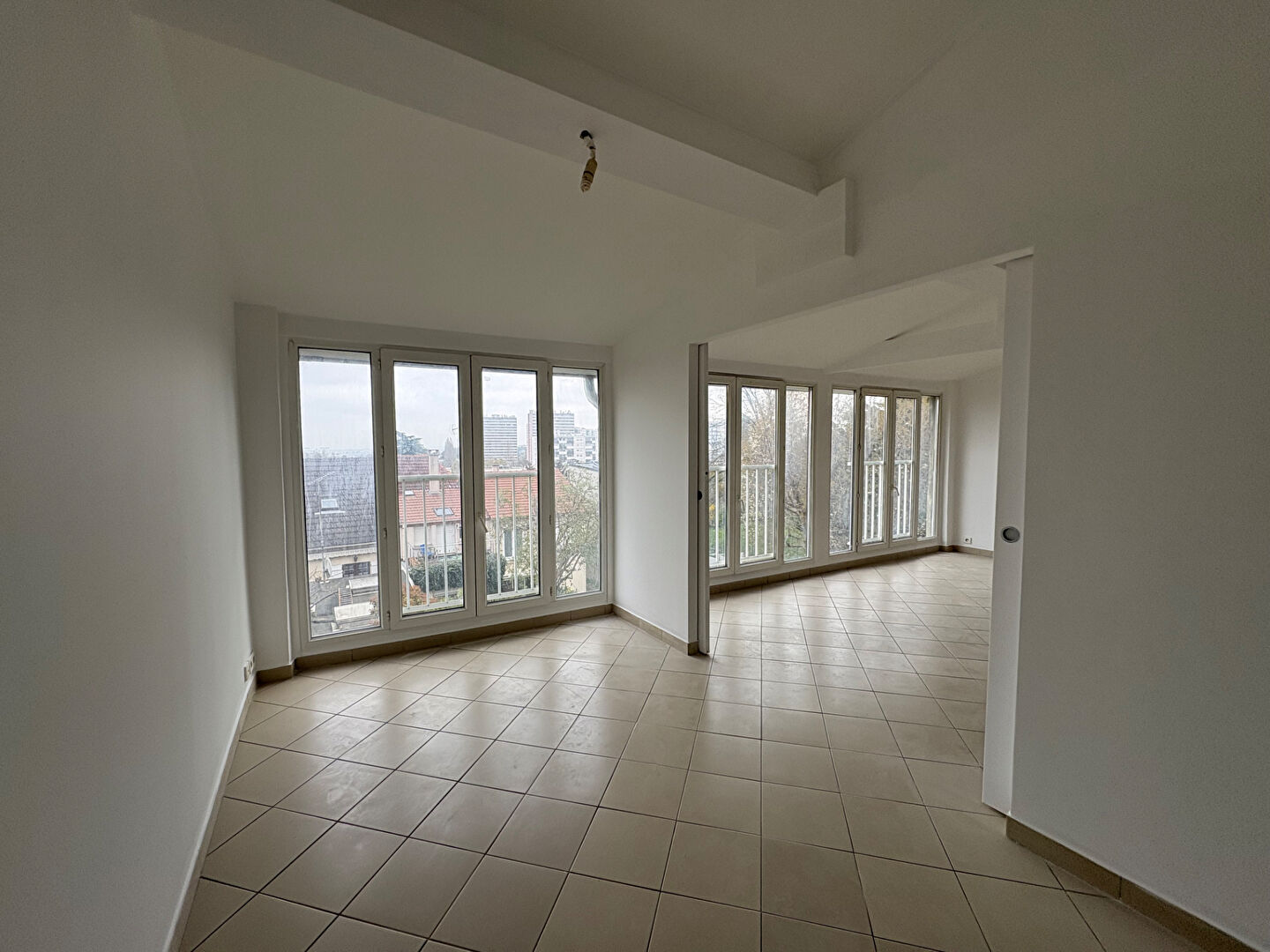 Appartement FONTENAY SOUS BOIS (94120) 3 pièces 54.00 m²