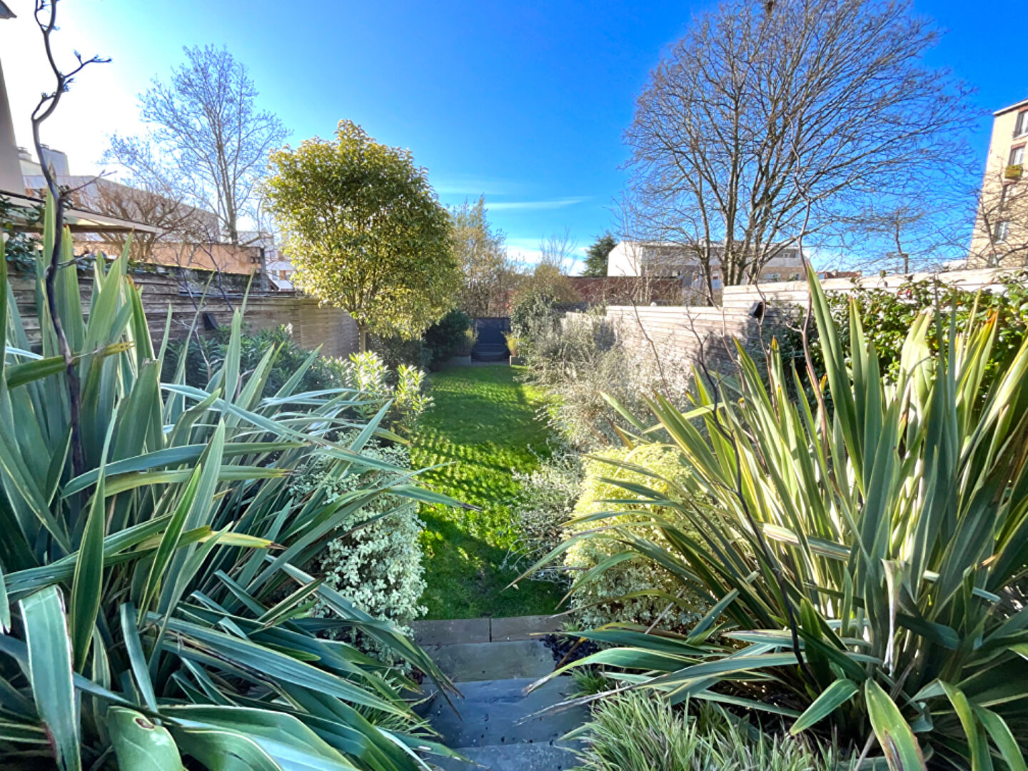 Maison FONTENAY SOUS BOIS (94120) 6 pi&egrave;ces 215.00 m&sup2;