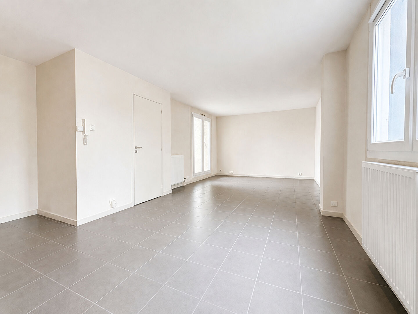 Appartement FONTENAY SOUS BOIS (94120) 5 pi&egrave;ces 100.00 m&sup2;