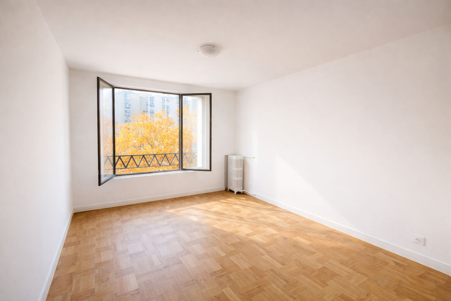 Appartement ISSY LES MOULINEAUX (92130) 3 pi&egrave;ces 66.09 m&sup2;