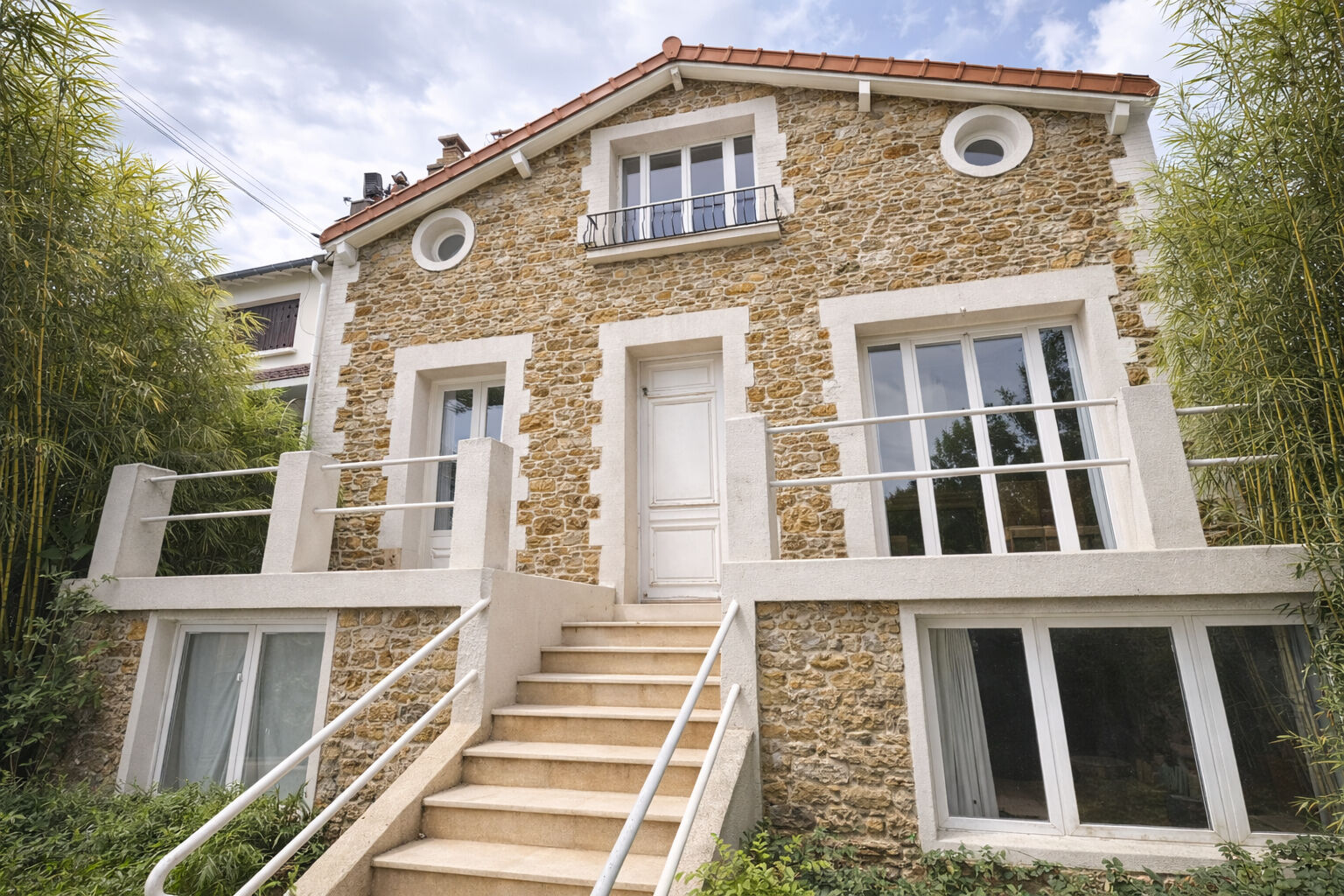 Immeuble FONTENAY SOUS BOIS (94120) 6 pi&egrave;ces 135.00 m&sup2;