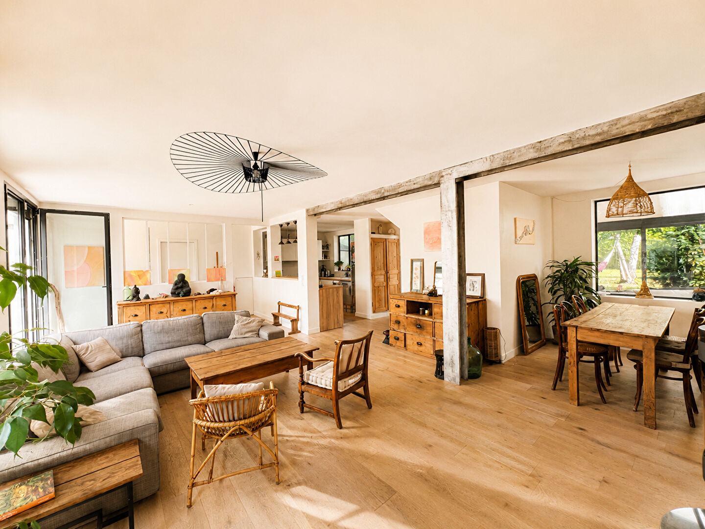 Fontenay-sous-Bois (94) Exclusif 1 250 000 € Maison 6 pièces , 5 chambres 257.00 m² Avec jardin, terrasse
