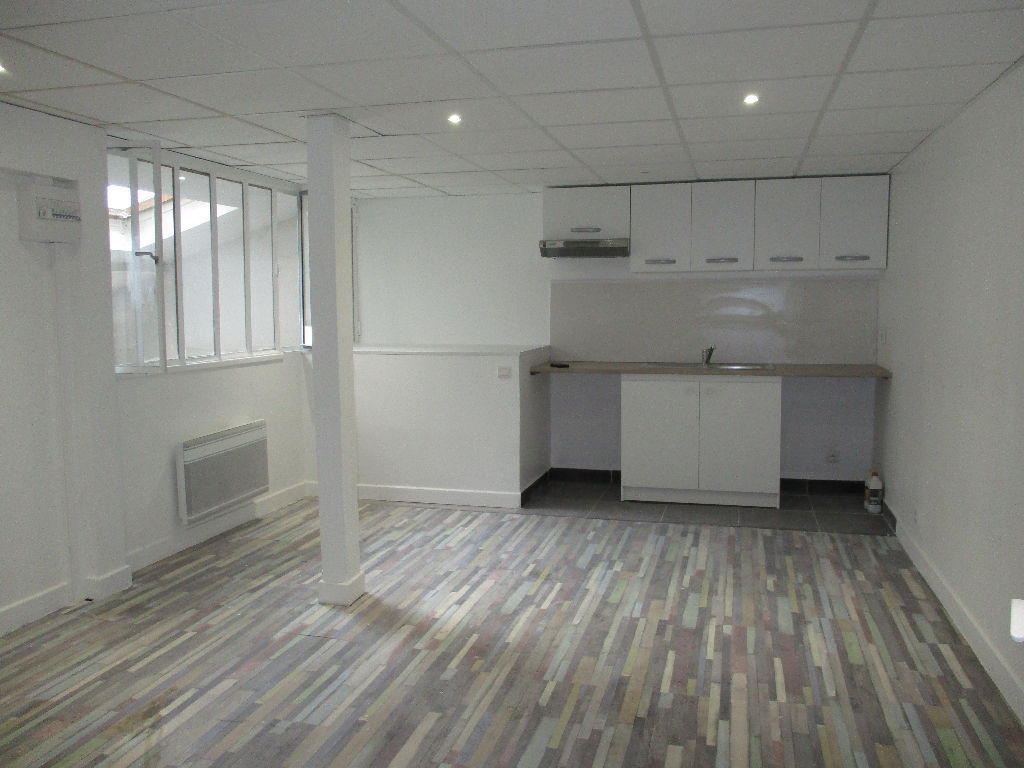 Appartement MAISONS ALFORT (94700) 1 pièce 32.02 m²