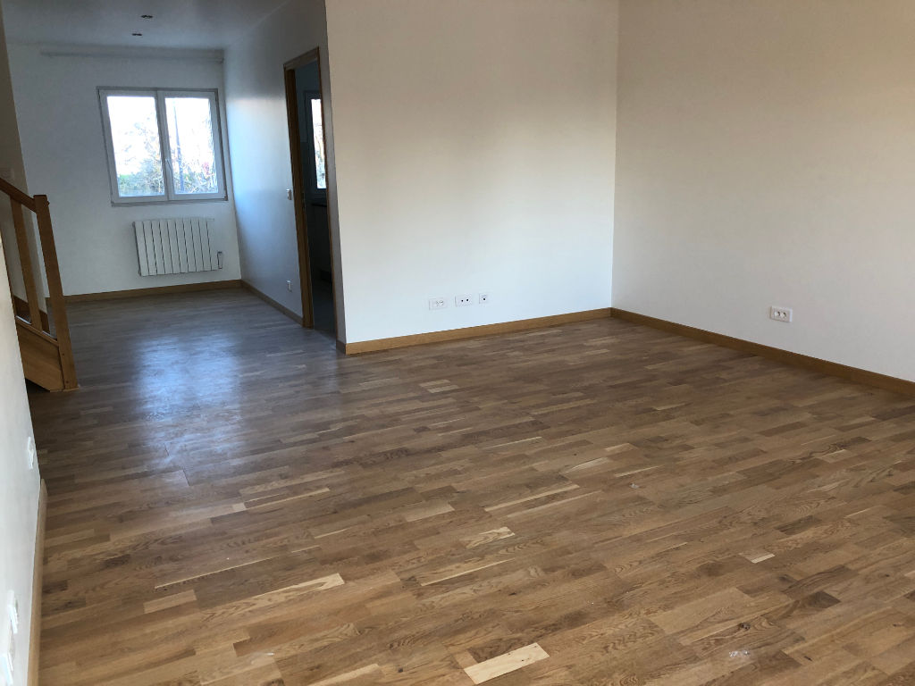Appartement CHAMPIGNY SUR MARNE (94500) 3 pi&egrave;ces 78.96 m&sup2;