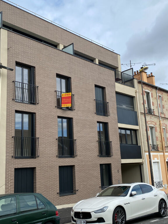 Appartement IVRY SUR SEINE (94200) 2 pi&egrave;ces 33.81 m&sup2;