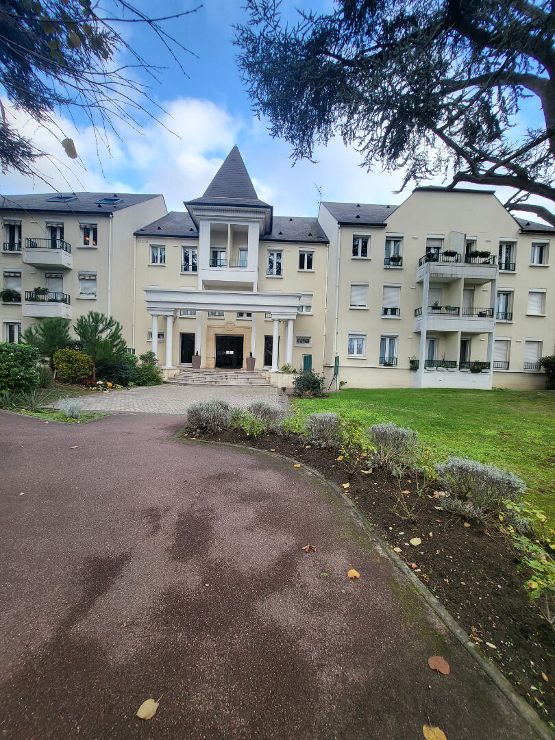 Location appartement à ChampignysurMarne (94500) Appartement à