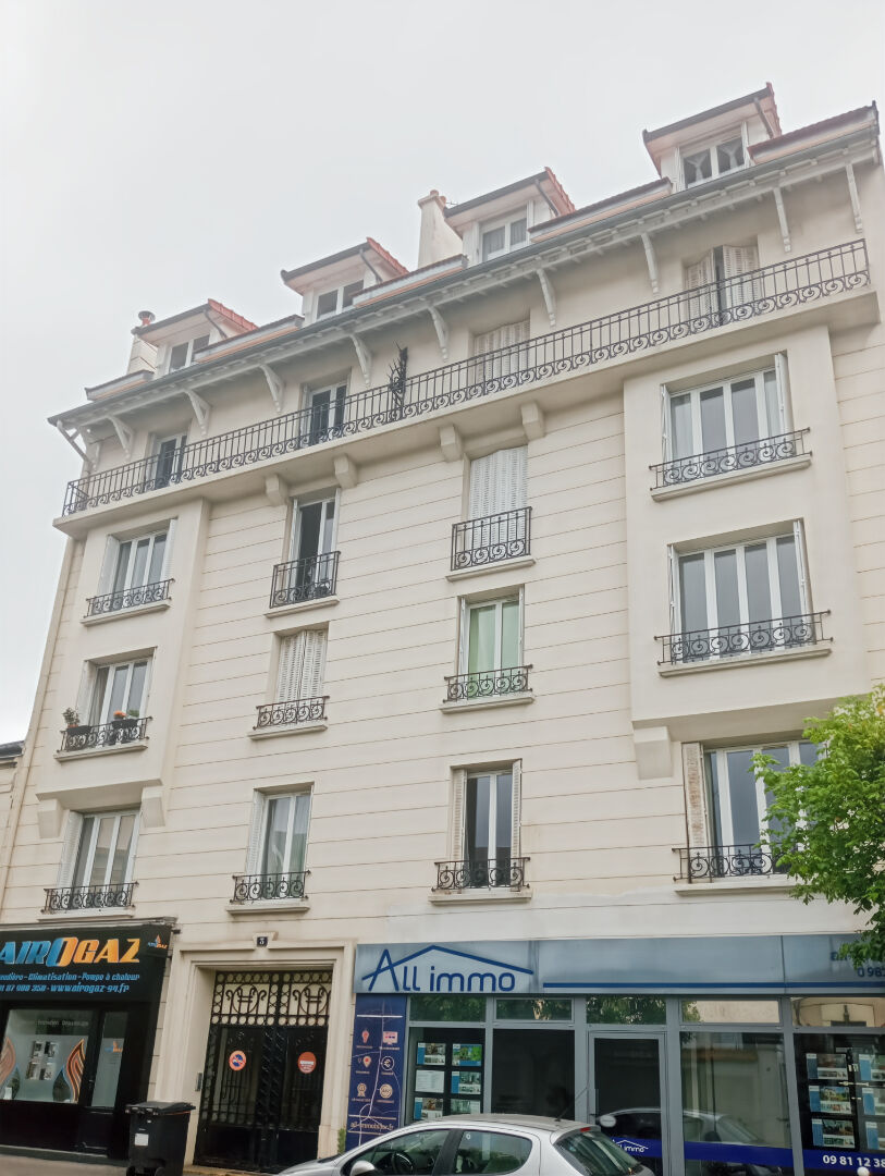 Appartement SAINT MAUR DES FOSSES (94100) 2 pièces 56.00 m²