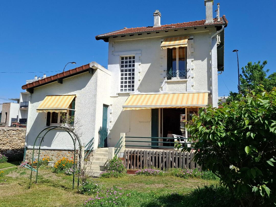 Maison CHAMPIGNY SUR MARNE (94500) 5 pièces 96.00 m²