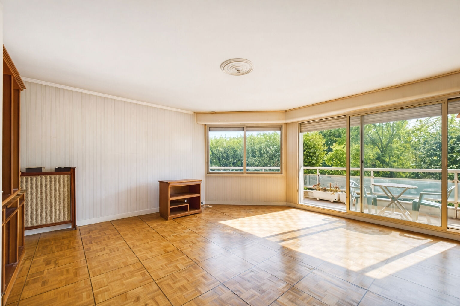 Appartement CHAMPIGNY SUR MARNE (94500) 5 pi&egrave;ces 100.00 m&sup2;