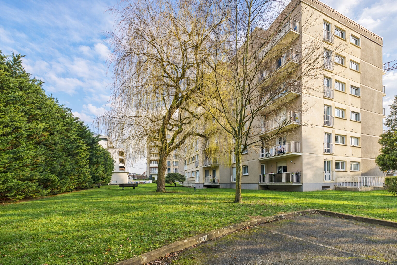 Appartement SUCY EN BRIE (94370) 2 pi&egrave;ces 50.03 m&sup2;