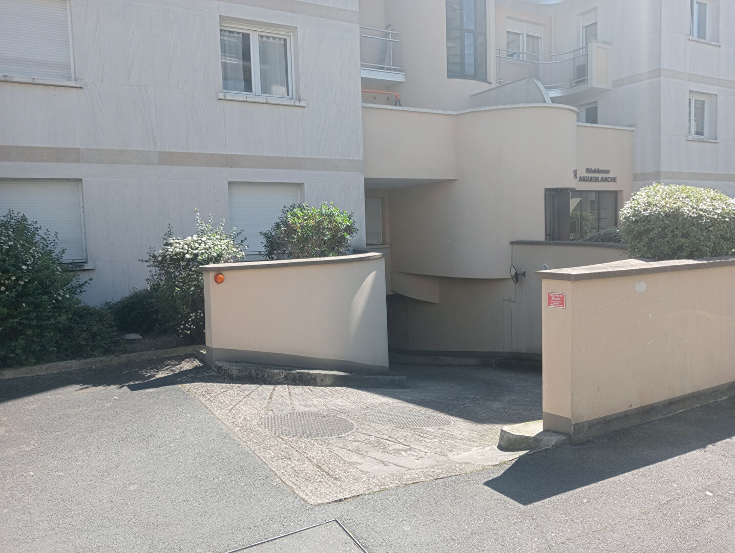 Parking / box ALFORTVILLE (94140) 1 pi&egrave;ce