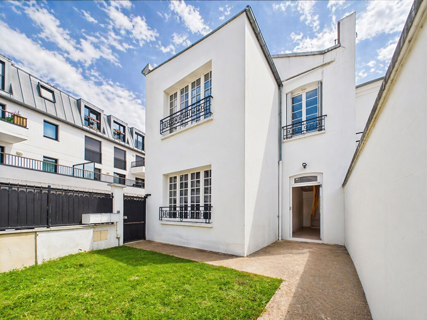 Alfortville (94) 218 900 € Appartement 2 pièces , 1 chambre 38.25 m² Voir le bien