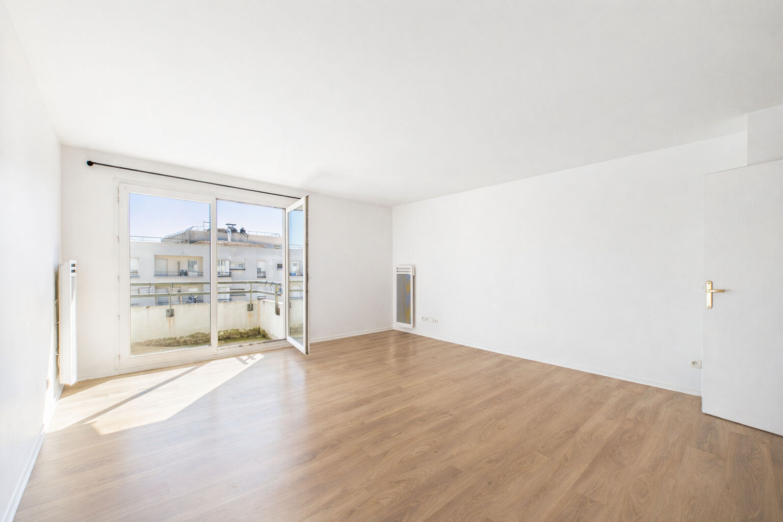 Alfortville (94) 349 000 € Appartement 4 pièces , 3 chambres 77.41 m² Avec balcon Voir le bien