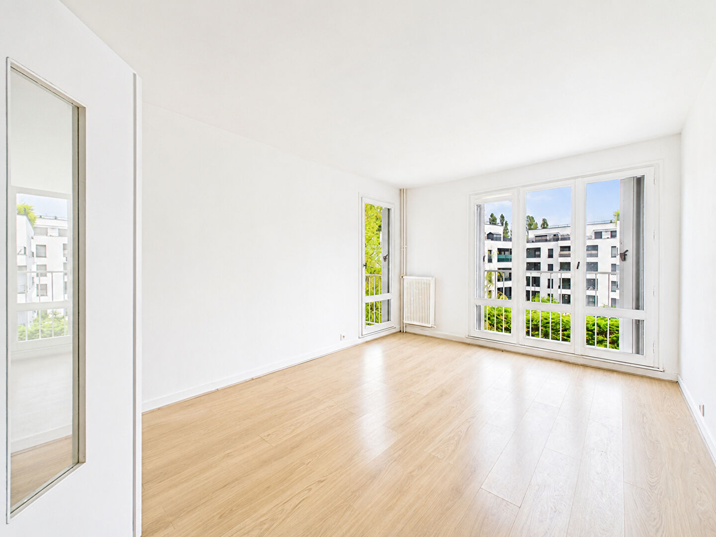 à 2 km de Ormesson-sur-Marne 175 000 € Appartement 2 pièces , 1 chambre 45.41 m² Avec balcon Voir le bien