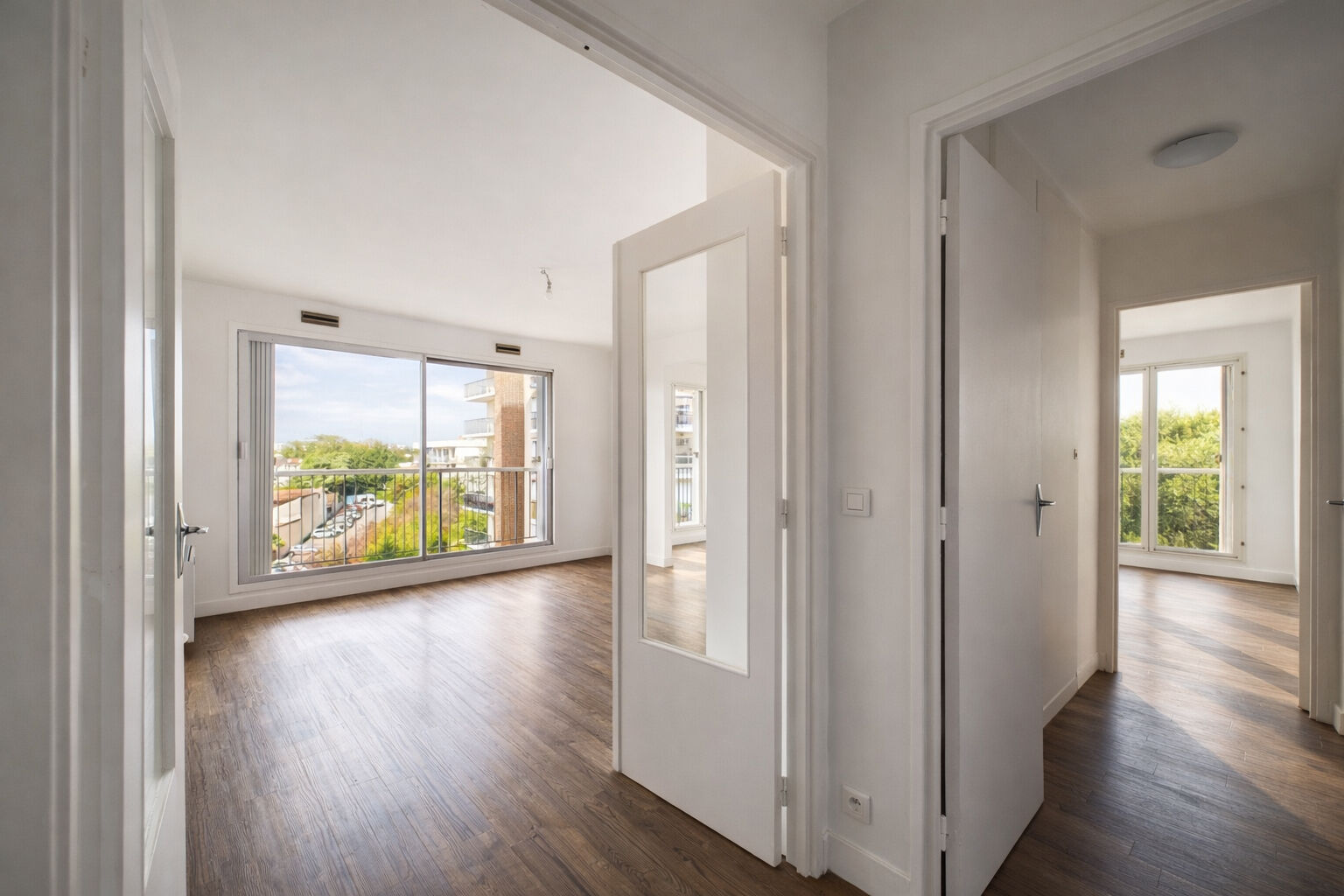 Maisons-Alfort (94) 330 000 € Appartement 3 pièces , 2 chambres 60.10 m² Avec balcon Voir le bien