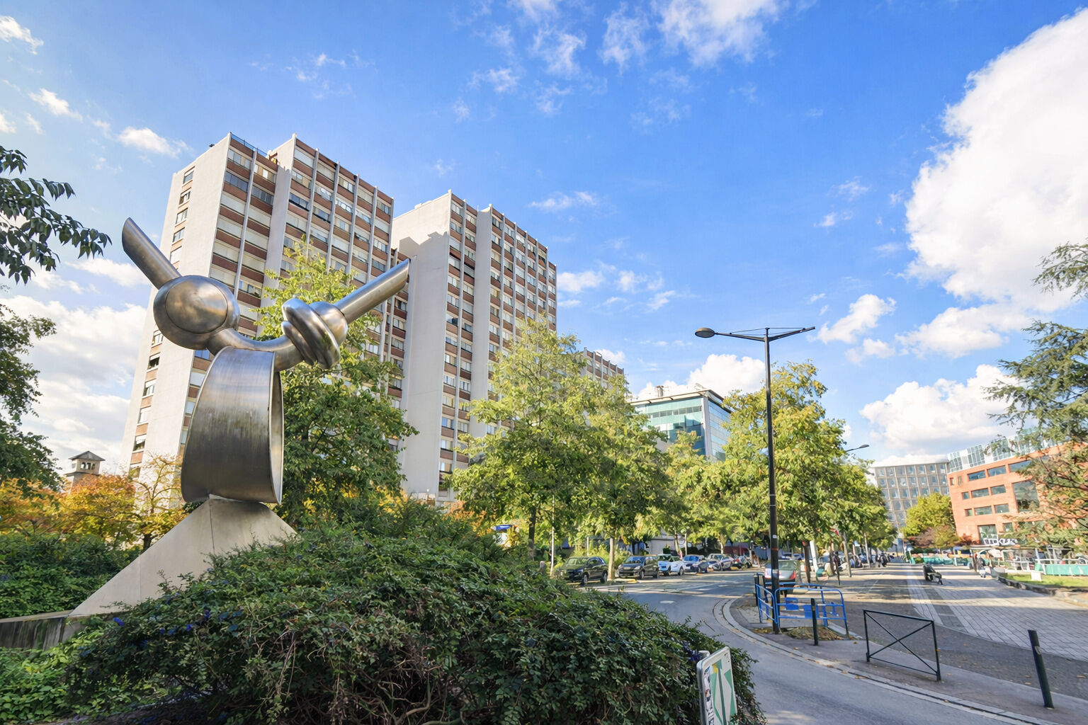 Ivry-sur-Seine (94) 47 000 € Parking / box 27.00 m² Voir le bien