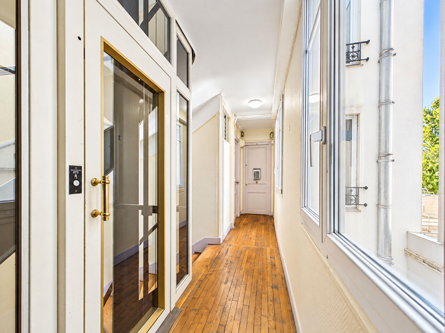 Appartement NEUILLY SUR SEINE (92200) 1 pi&egrave;ce 9.16 m&sup2;