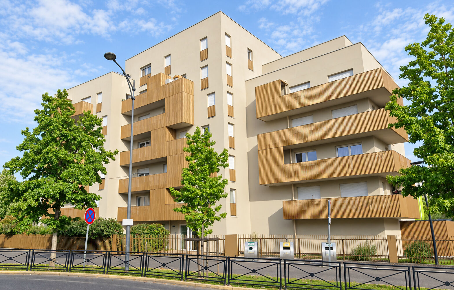 Champigny-sur-Marne (94) 180 000 € Appartement 2 pièces , 1 chambre 42.64 m²