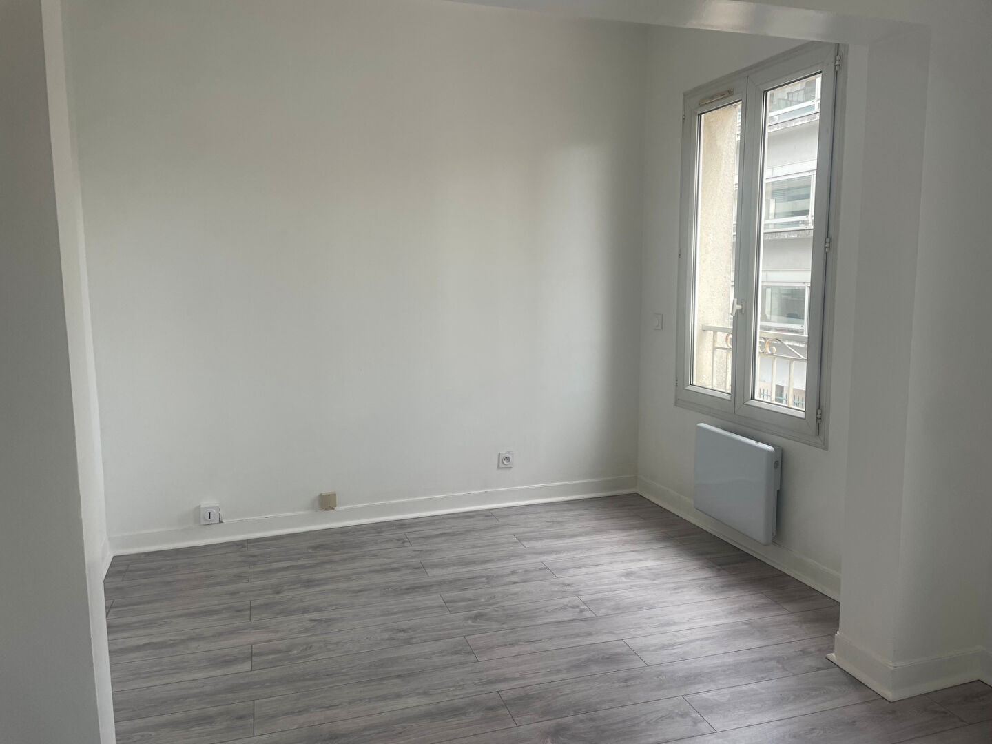 Alfortville (94) Exclusif 793 € / mois cc Appartement 1 pièce 24.61 m² Voir le bien