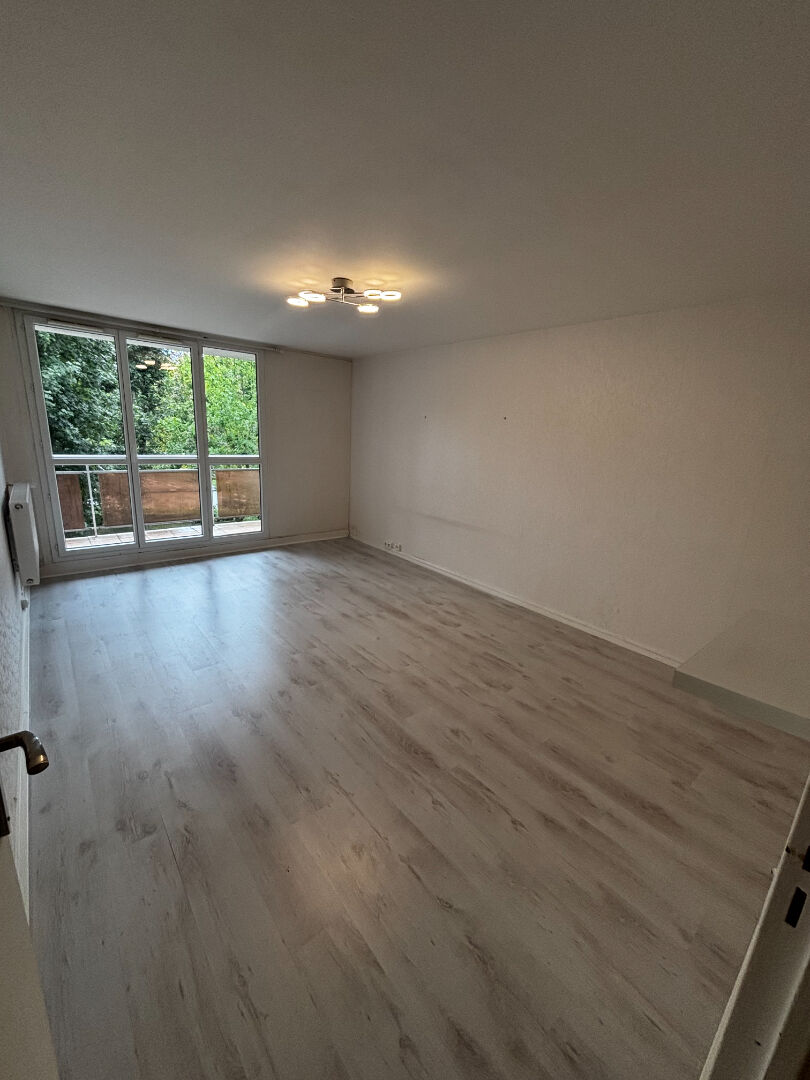 Appartement COMBS LA VILLE (77380) 3 pièces 71.00 m²