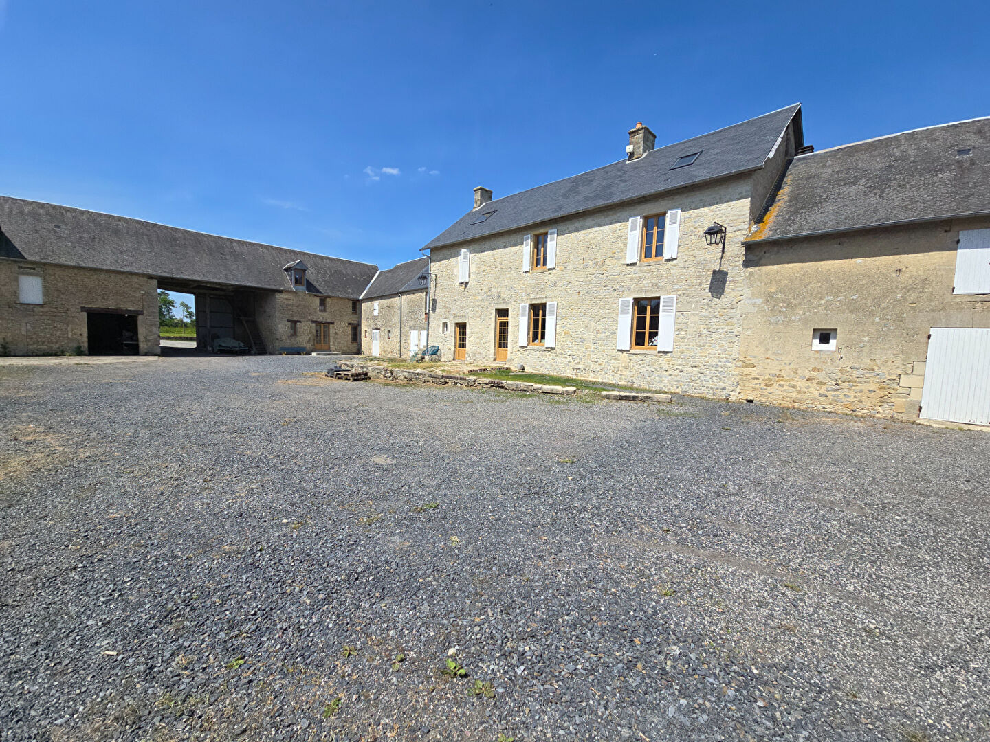 Maison CAEN (14000) 5 pièces 145.00 m²