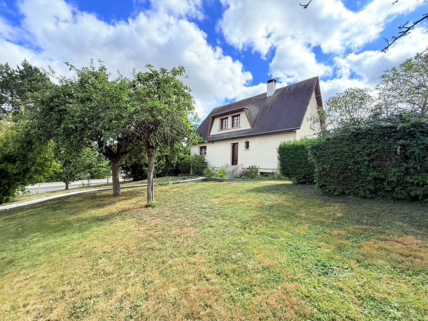 Maison CAEN (14000) 5 pi&egrave;ces 150.00 m&sup2;