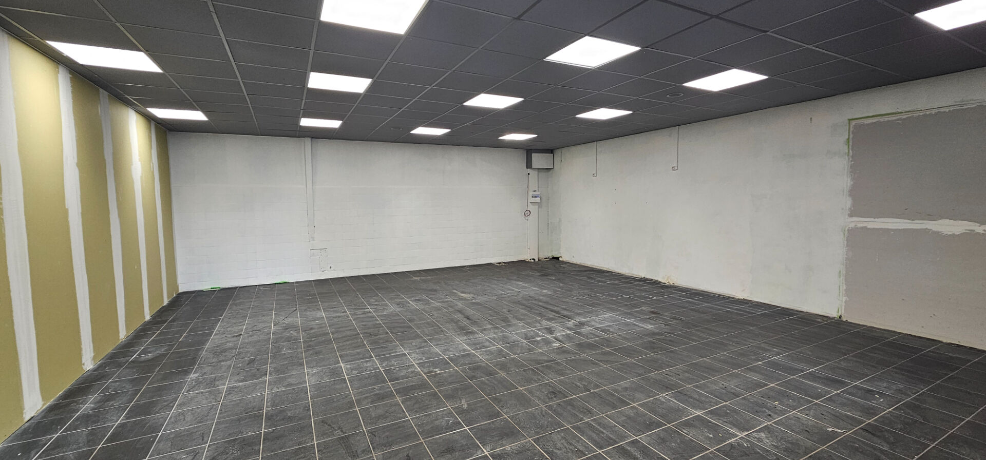 Local commercial CAEN (14000) 254.00 m²