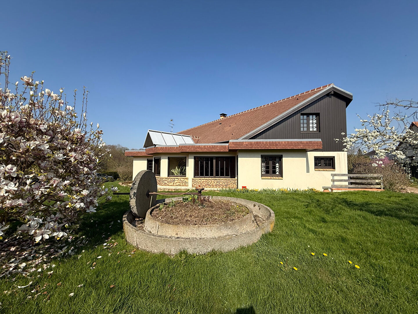 Maison CAEN (14000) 6 pi&egrave;ces 219.00 m&sup2;