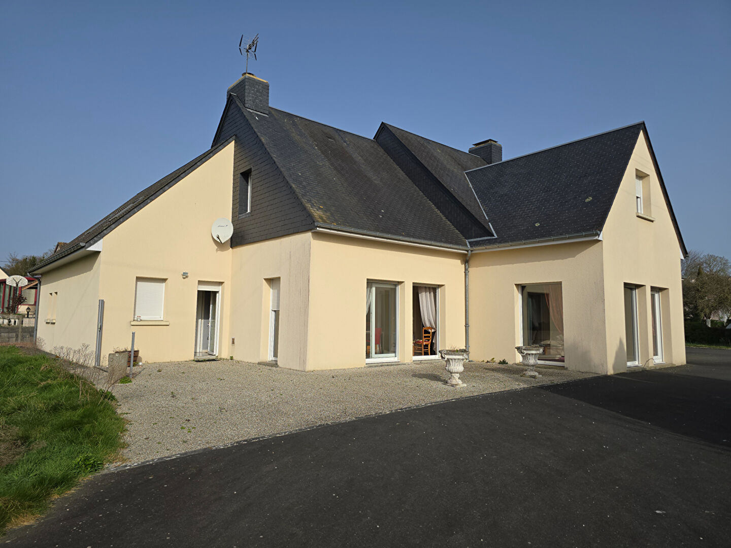 Maison CONDE SUR VIRE (50890) 8 pi&egrave;ces 258.00 m&sup2;
