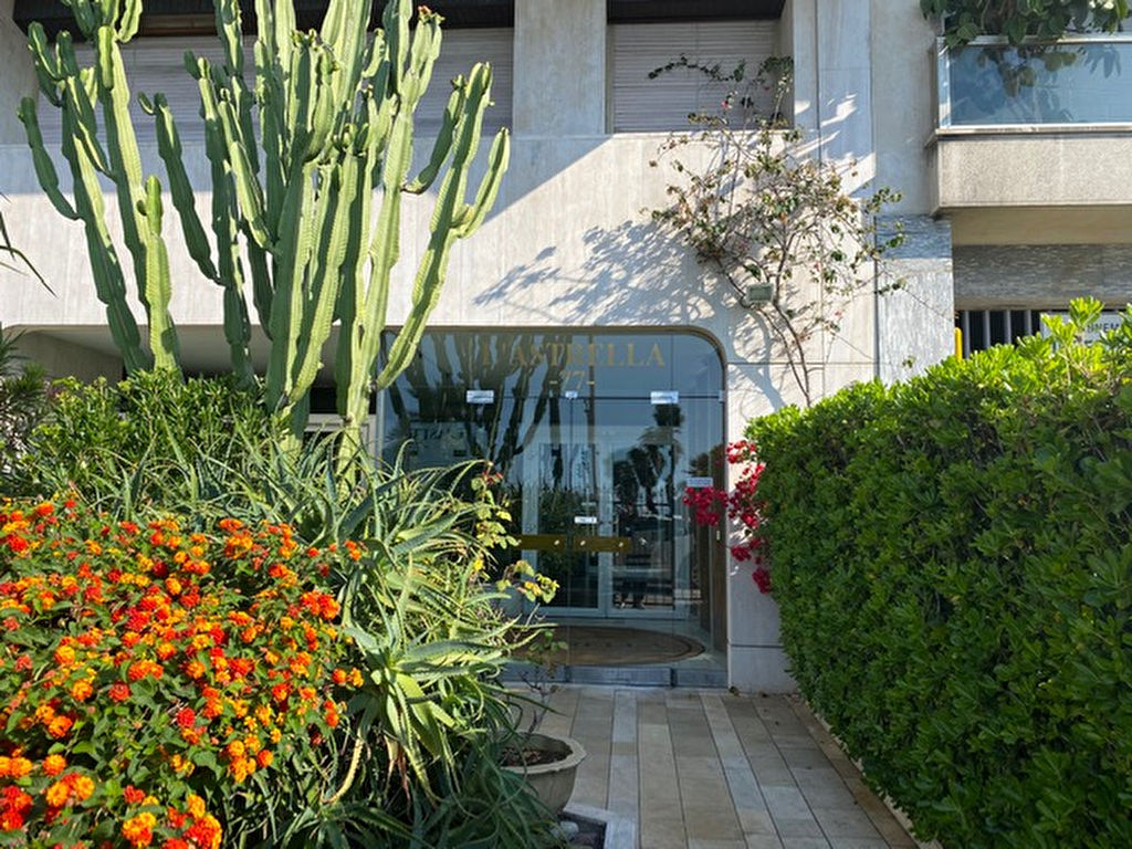 Appartement NICE (06000) 2 pièces 40.60 m²