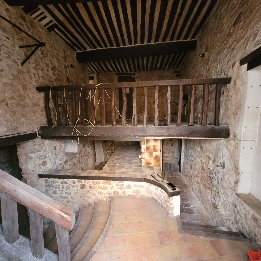 Local commercial GRASSE (06130) 80.65 m²
