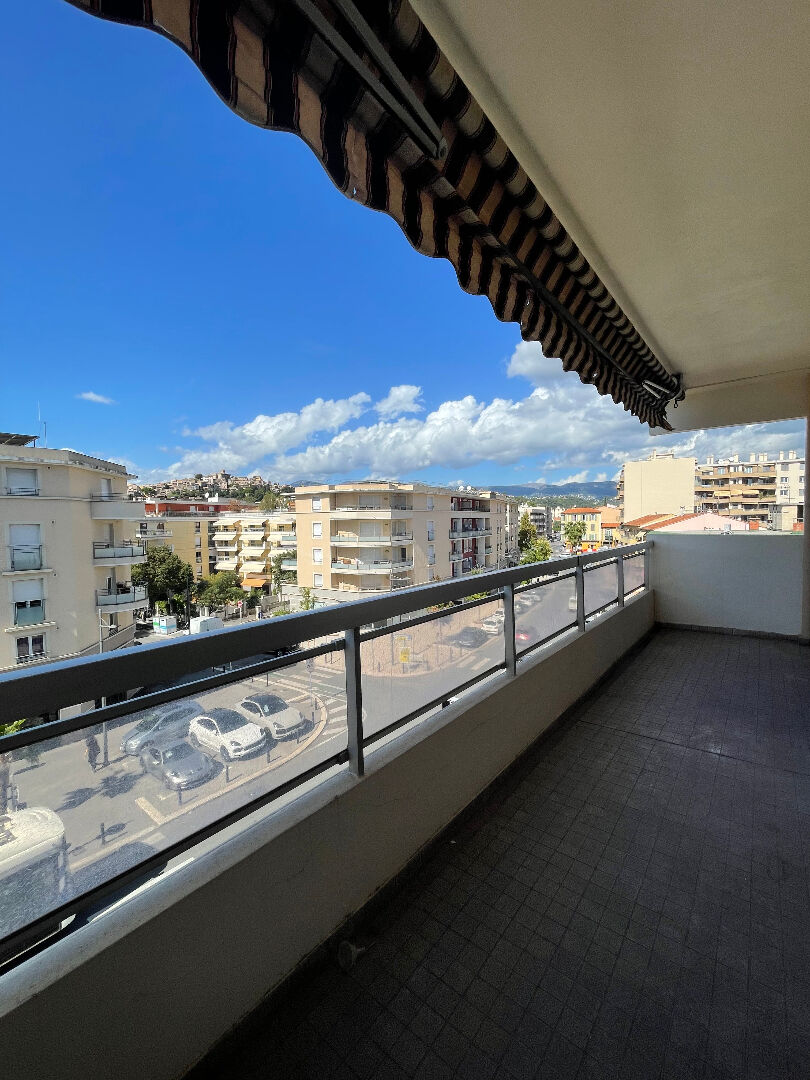 Appartement CAGNES SUR MER (06800) 4 pièces 100.03 m²