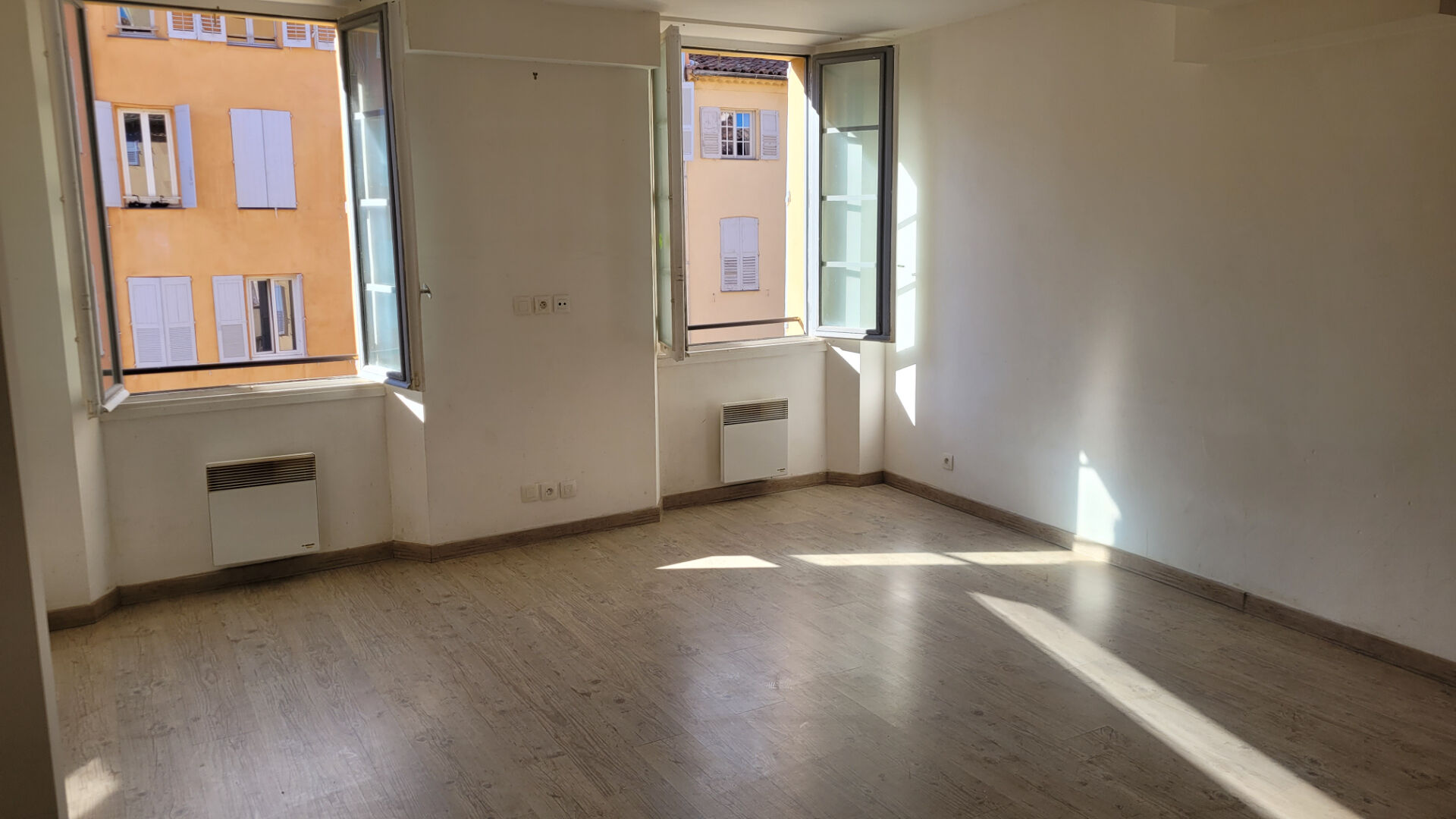 Appartement GRASSE (06130) 2 pièces 54.42 m²