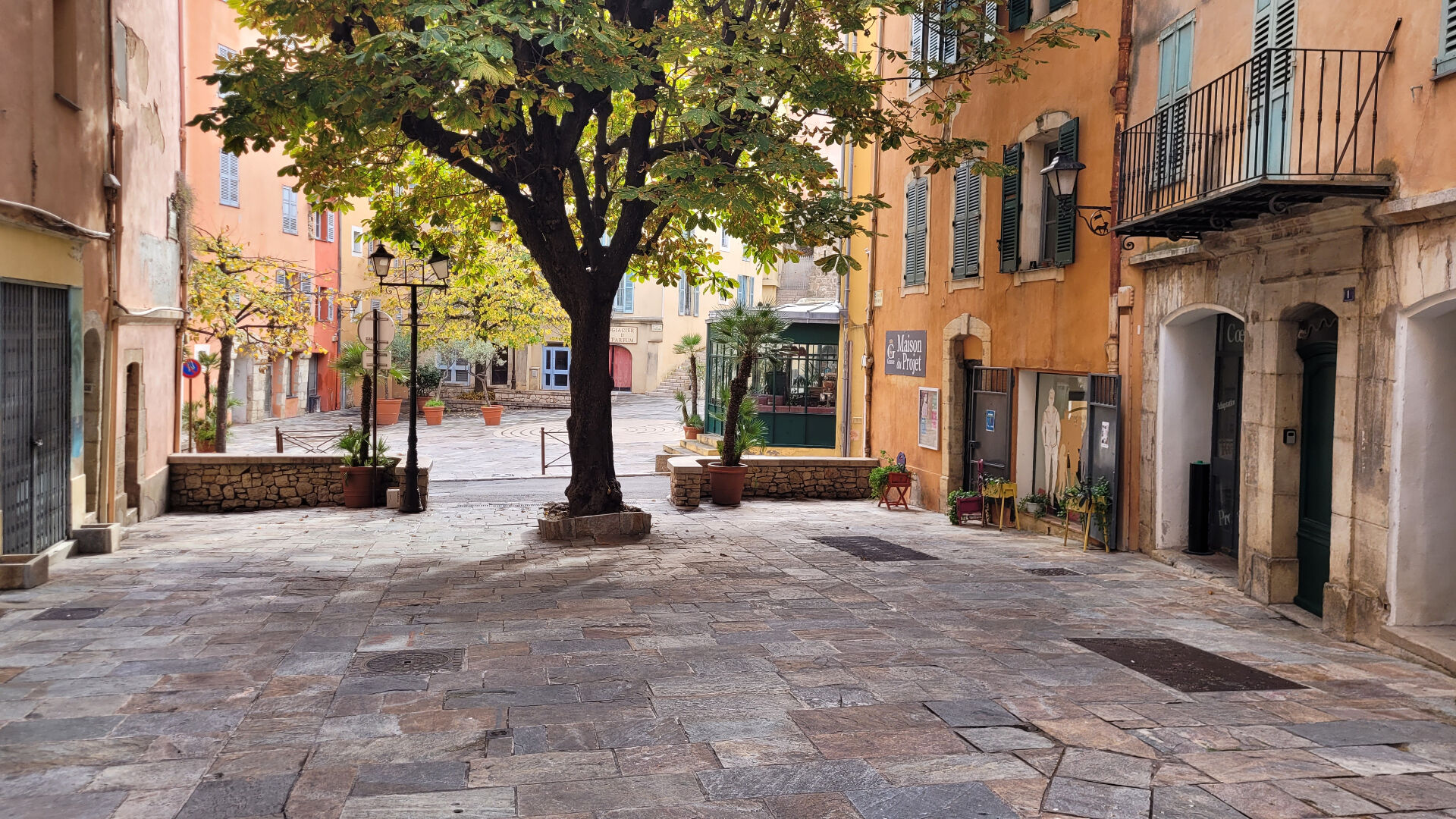 Appartement GRASSE (06130) 2 pi&egrave;ces 30.55 m&sup2;