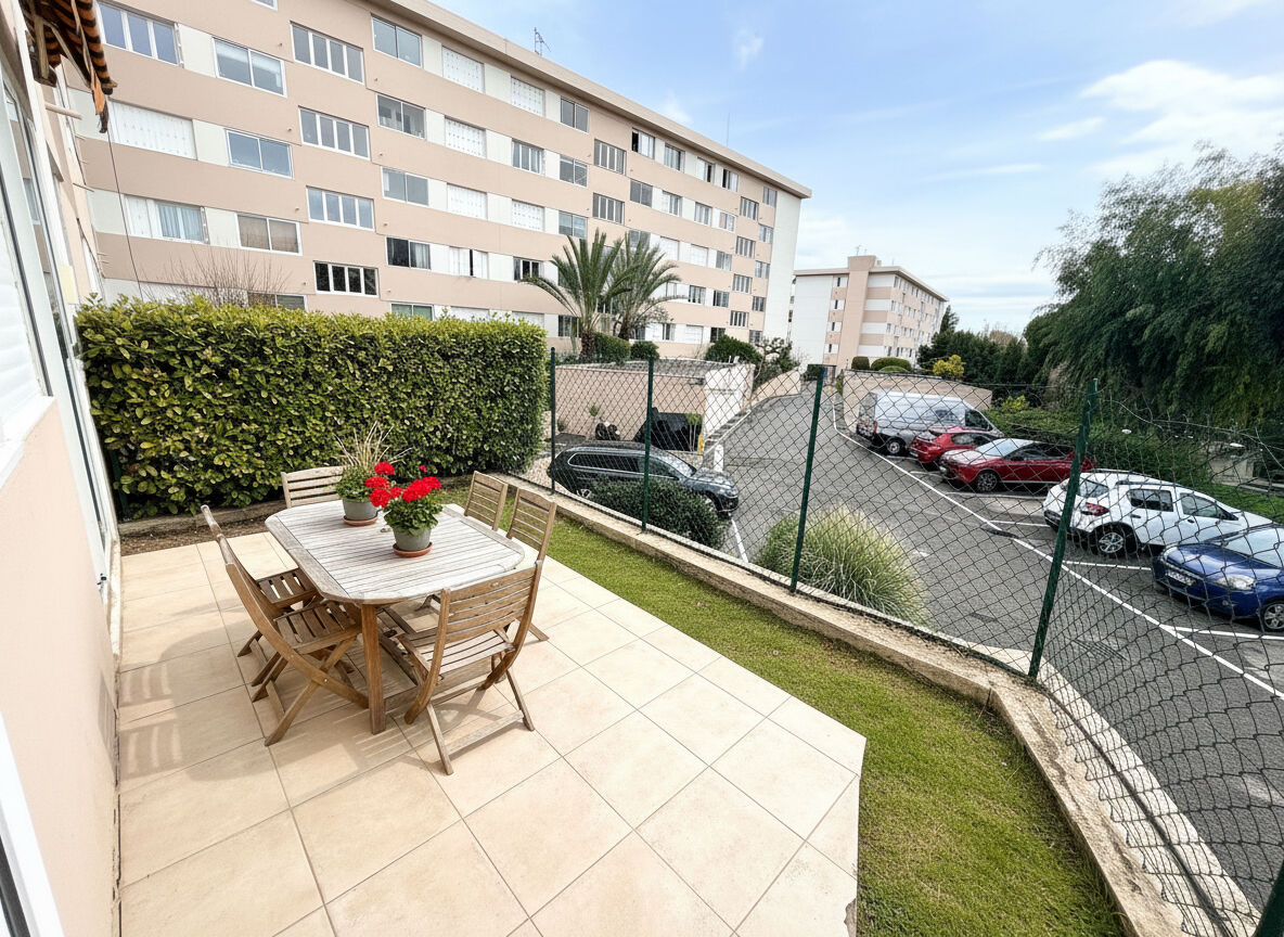 Appartement CAGNES SUR MER (06800) 2 pi&egrave;ces 44.00 m&sup2;