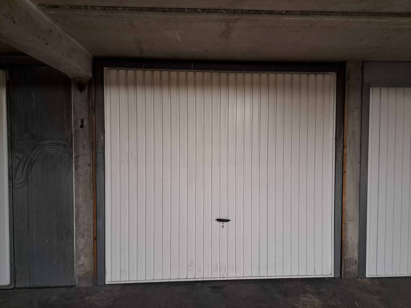 Parking / box NICE (06000) 12.00 m&sup2;