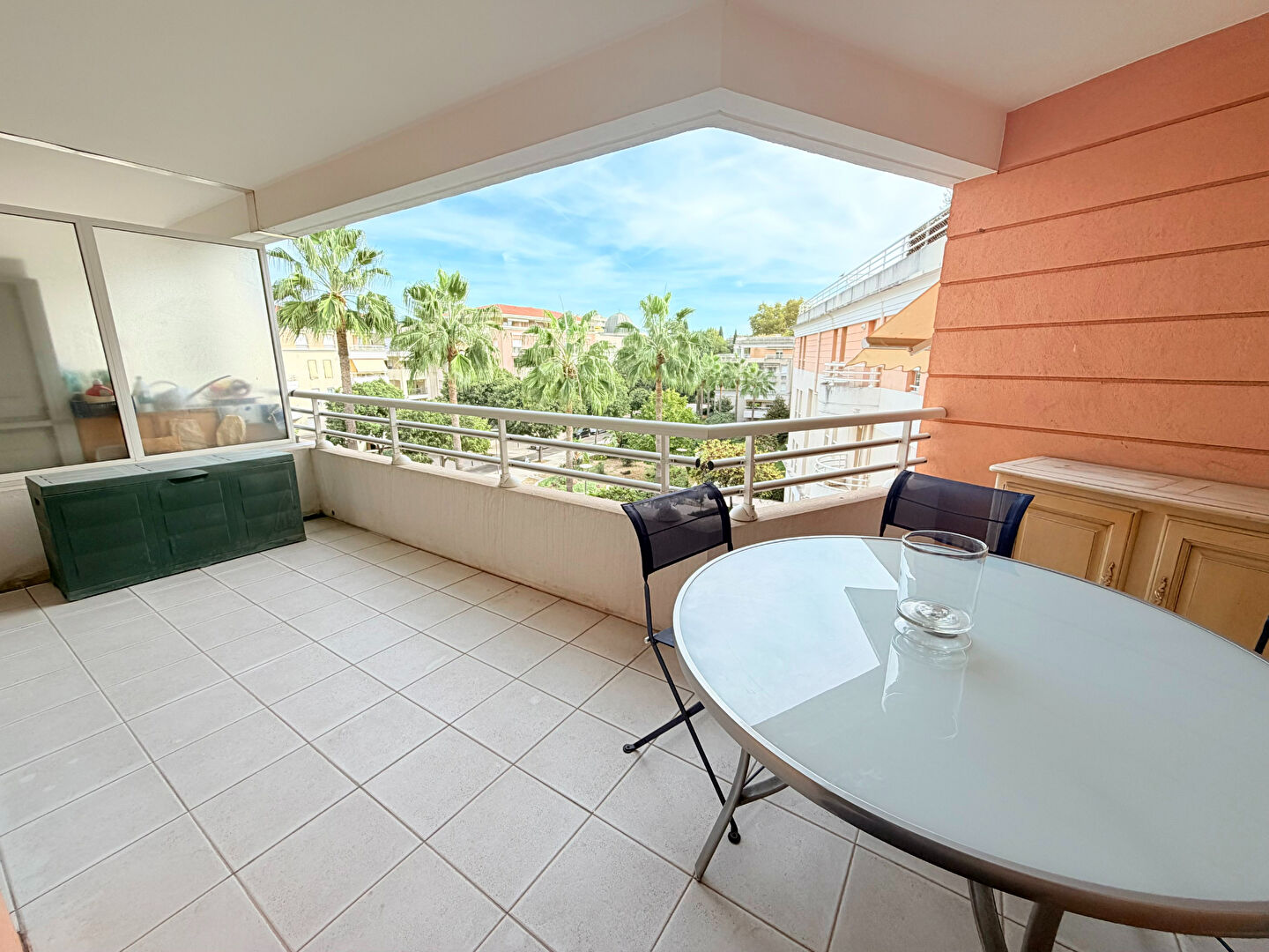 Appartement CAGNES SUR MER (06800) 2 pi&egrave;ces 43.00 m&sup2;