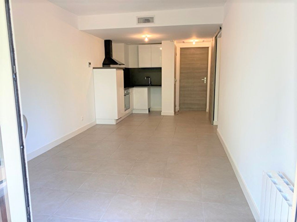 Appartement CANNES (06400) 2 pièces 36.37 m²