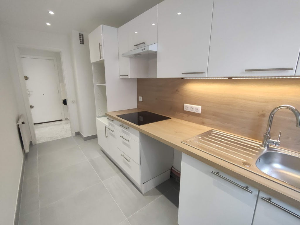 Appartement CANNES (06400) 2 pièces 43.41 m²