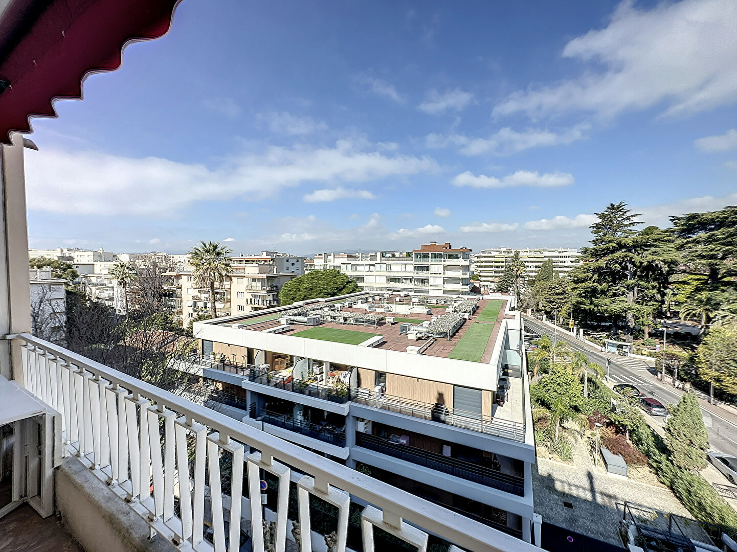 Appartement CANNES (06400) 1 pièce 29.20 m²