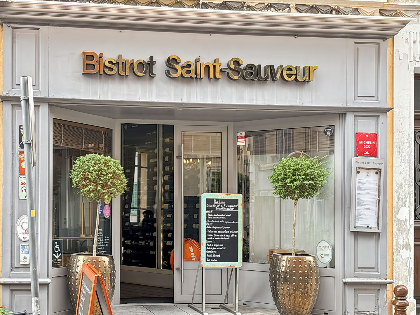 Fonds de commerce LE CANNET (06110) 64.00 m&sup2;
