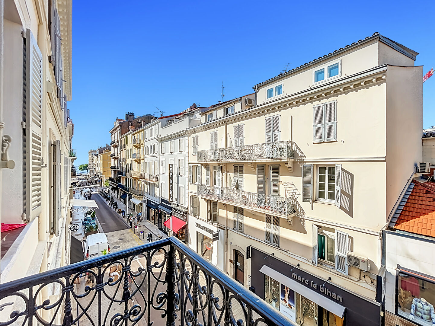 Appartement CANNES (06400) 4 pièces 65.32 m²