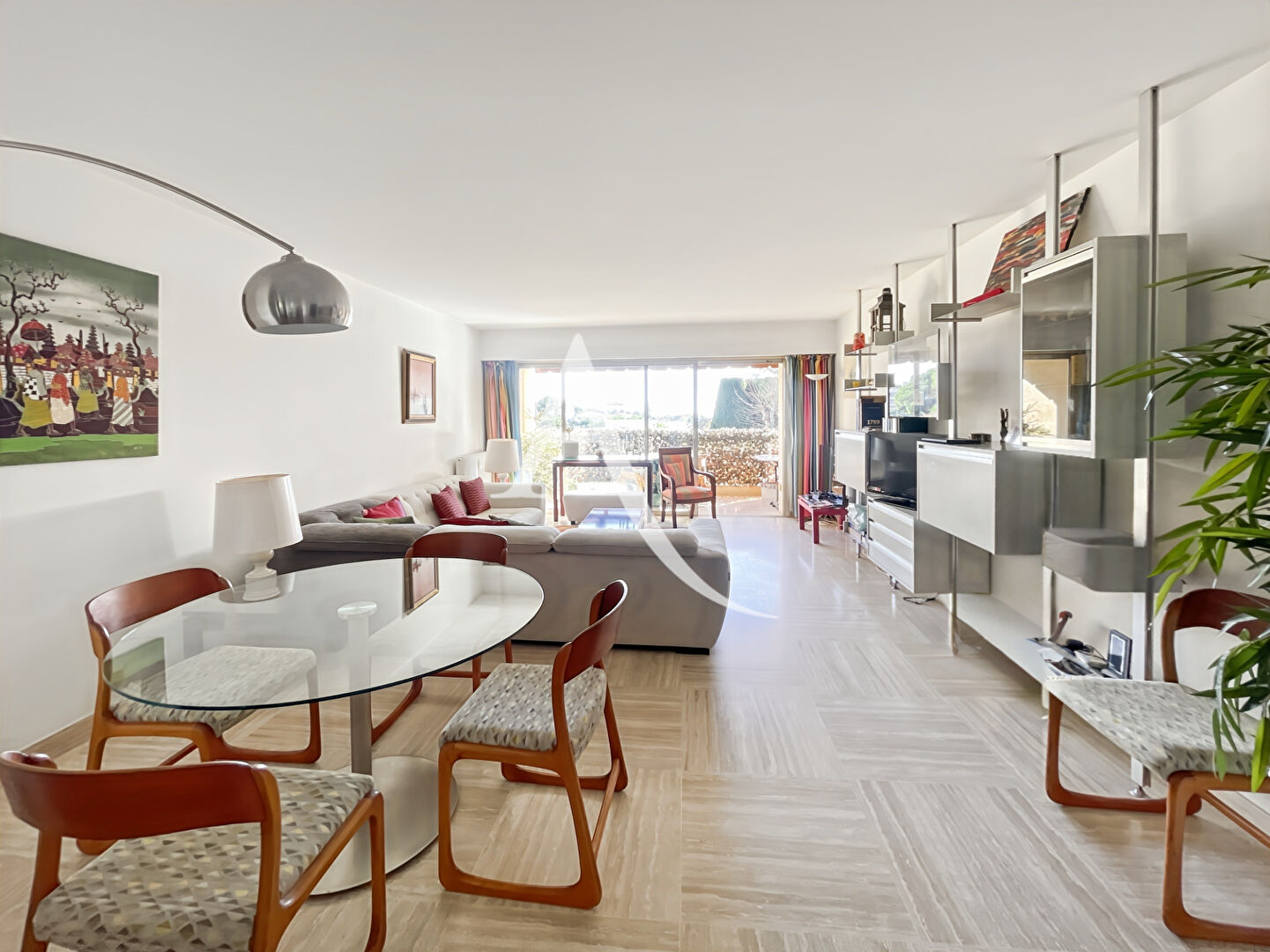 Appartement CANNES (06400) 2 pièces 63.45 m²