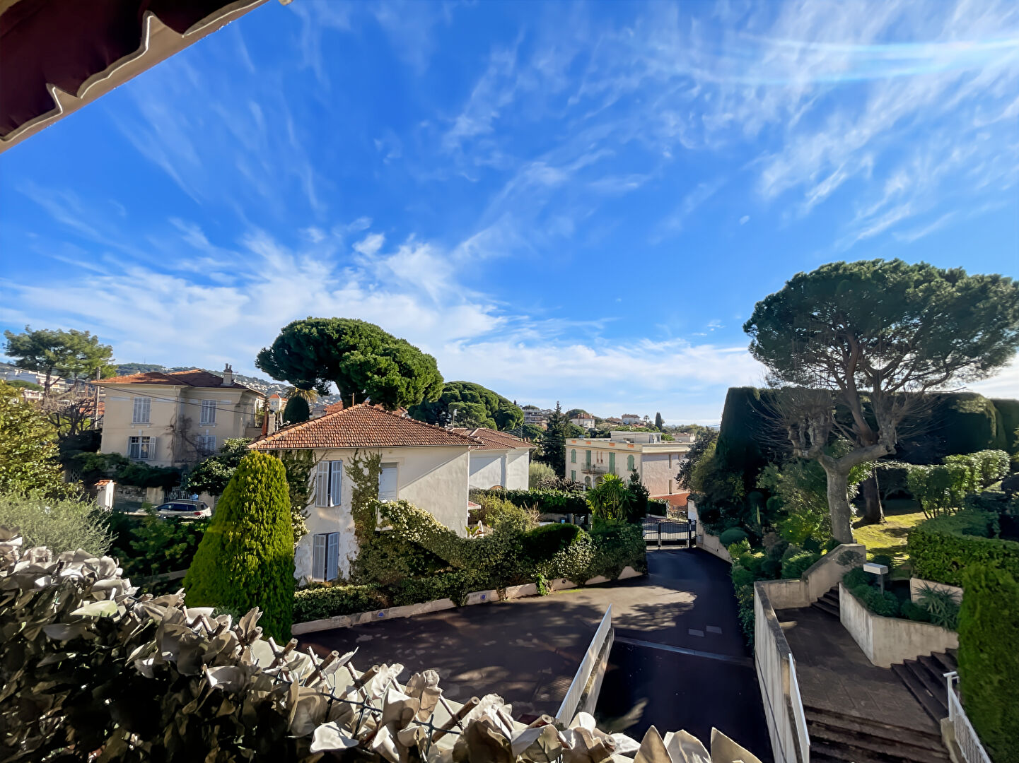 Appartement CANNES (06400) 2 pièces 63.45 m²