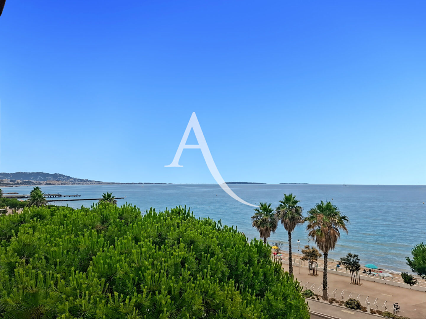 Appartement CANNES LA BOCCA (06150) 1 pièce 27.21 m²